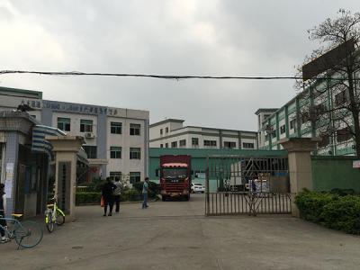 谈球吧体育赛事：遥控器一键开关机、电视机插头常年不拔 这些习惯暗藏安全隐患